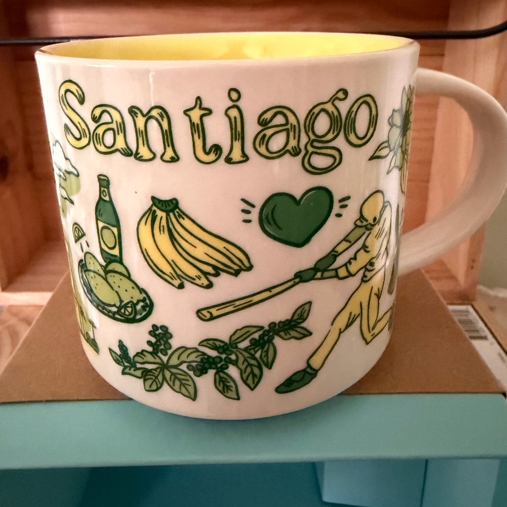 Starbucks RARE Santiago Dominican Republic 14oz mug.
